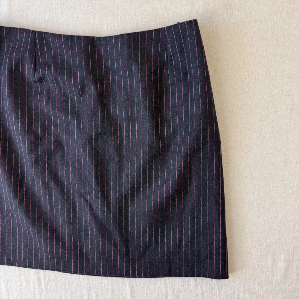 Versus Gianni Versace Pinstripe Wool Mini Skirt Womens 28 Black Pink Italy